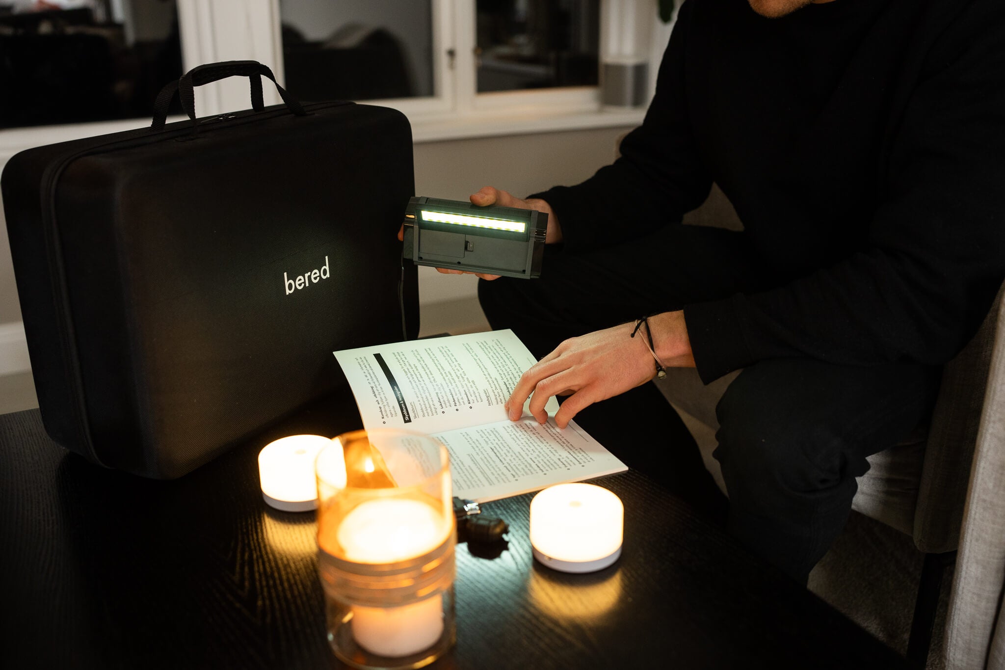 4500 mAh håndsvingradio, AAA-batterier, håndsvingopladning, solceller og powerbank