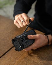 4500 mAh håndsvingradio, AAA-batterier, håndsvingopladning, solceller og powerbank